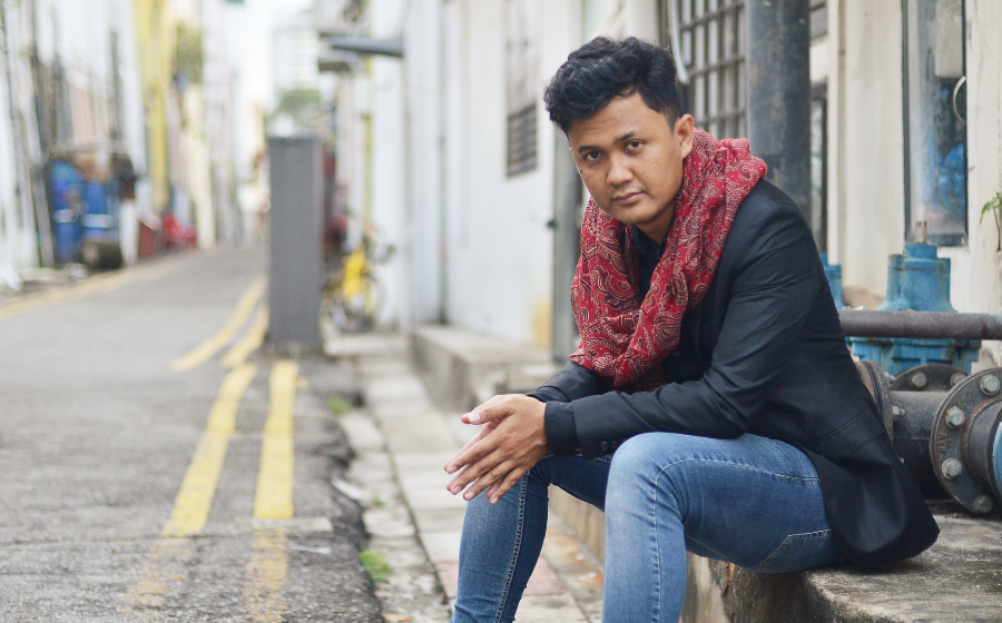 Suffian Hakim on His Latest Experiment “The Serial Short Story Project” Suffian Hakim on His Latest Experiment “The Serial Short Story Project”