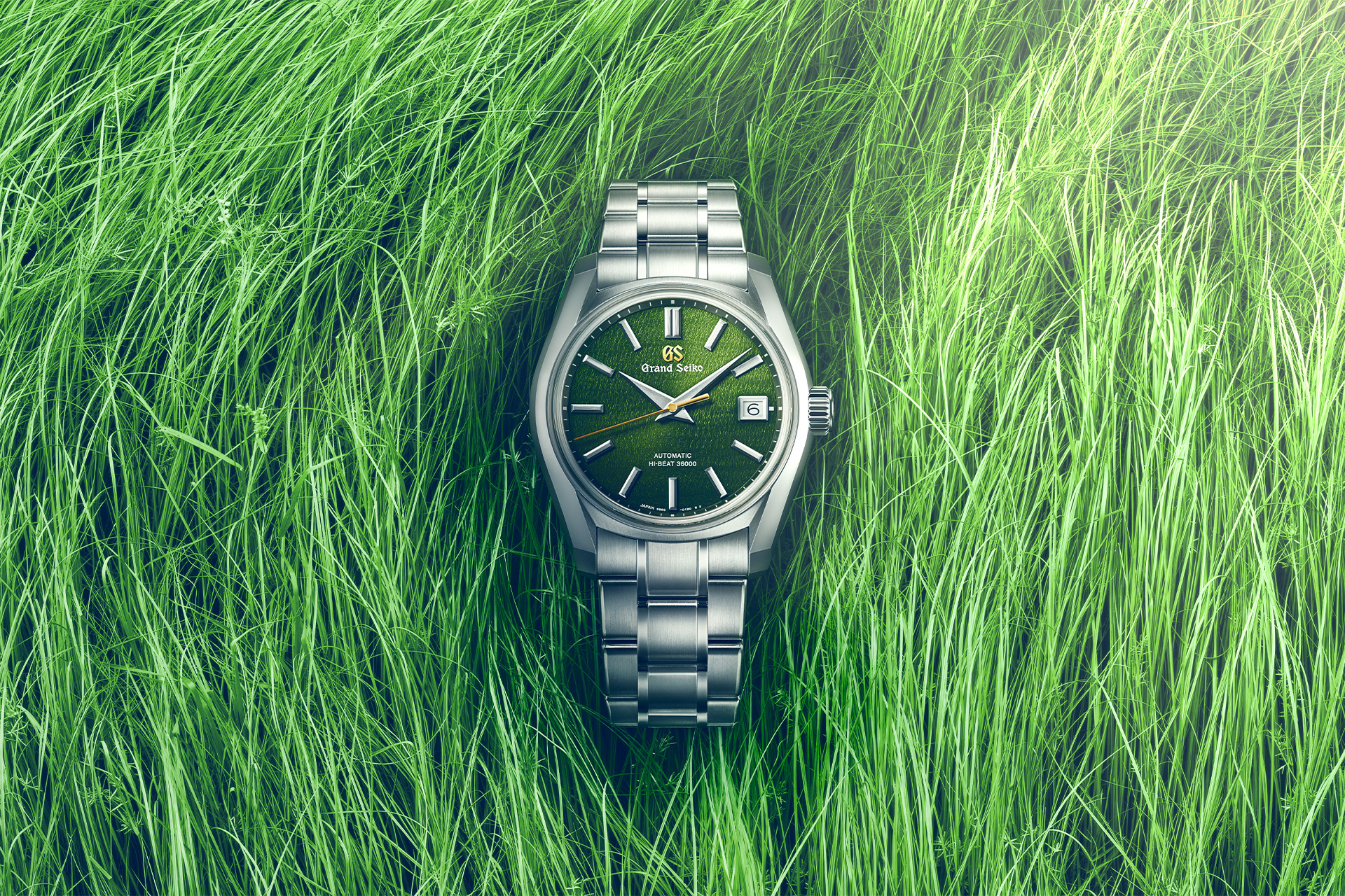 The Grand Seiko SBGH351 and SBGH353 Capture Japan’s Seasonal Beauty